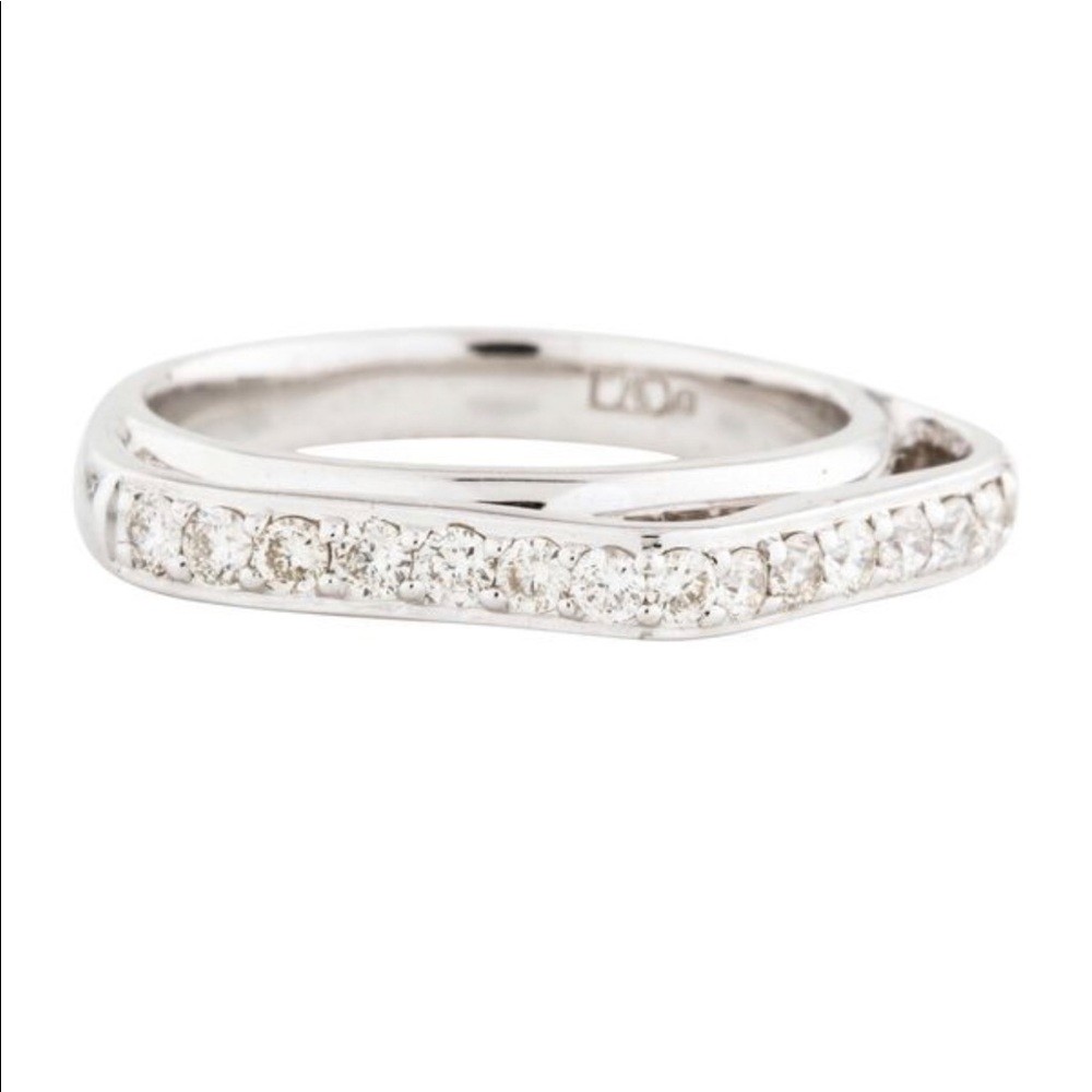 14K White Gold Real Diamond Pointed Band Size 5